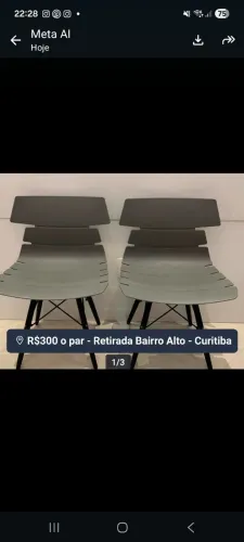 Cadeira Eames DSW cor Cinza com preto