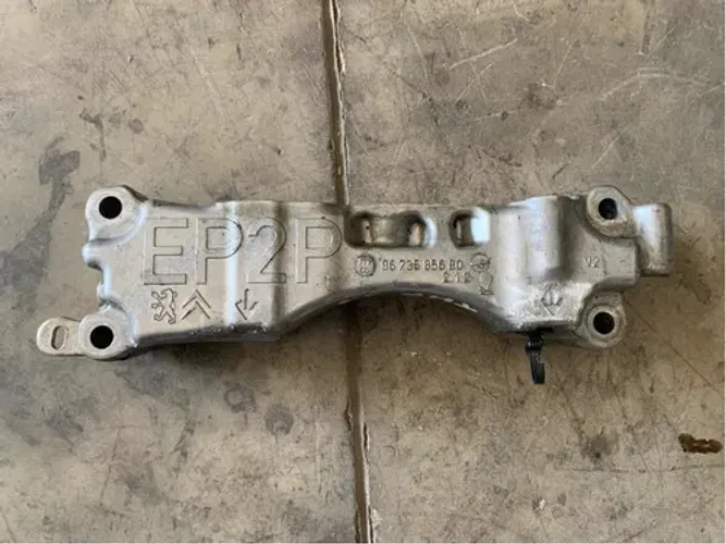 Suporte Motor *0) Peugeot 3008 / 5008 2018 / 2020
