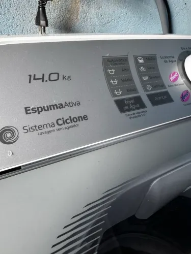 Máquina de lavar 14kg