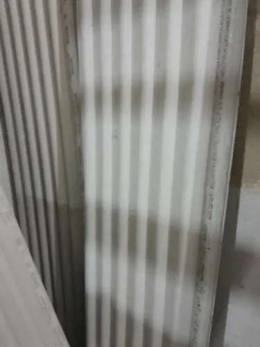 20 Telhas Amianto 4mm. Medidas 0,50 x 2,40. R$ 10 Cada