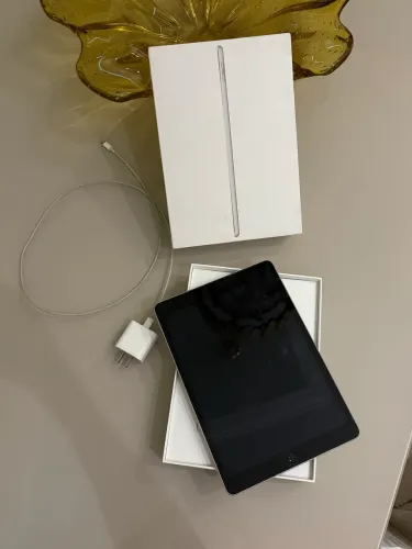 Ipad Nona Geração 64 GB Novo