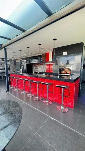 COBERTURA DUPLEX MOBILIADA NO CASTELO | 220m² | HIDRO + GOURMET | OPORTUNIDADE