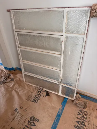 Janela ferro 1m altura x 80cm largura