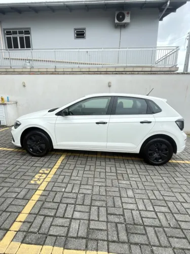Volkswagen Polo Track 1.0 Flex 12V 5P 2024