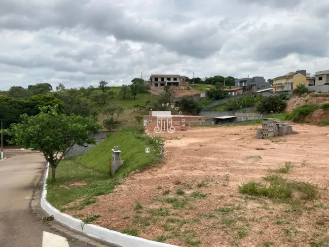 TERRENO À VENDA NO CONDOMINIO FECHADO PORTAL DO SOL, NO JARDIM TARUMÃ, JUNDIAÍ / SP