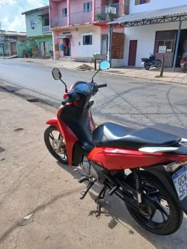 Honda biz 125 completa 2018 vermelha linda valor 11.500