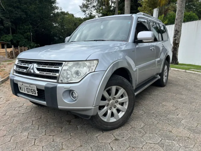Mitsubishi Pajero HPE Full 3.8 V6 250cv 5P Aut. 2011