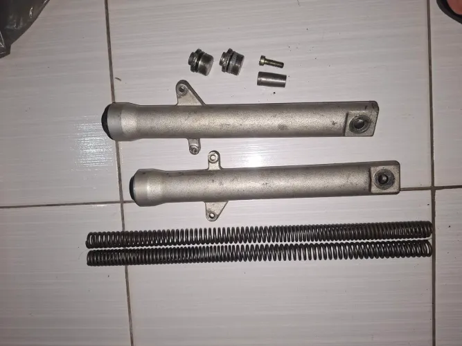 Bengala / Suspensão original dianteira 150