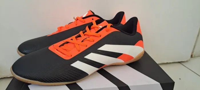 Chuteira futsal predator adidas