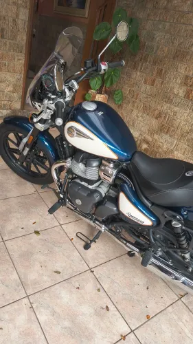 Super Meteor 650 modelo Celestial top e linha baixa km + acessórios