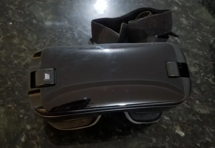 ÓCULOS DE REALIDADE VIRTUAL SAMSUNG ( 2017 )