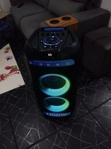 Caixa de Som Bluetooth Philips 1300W