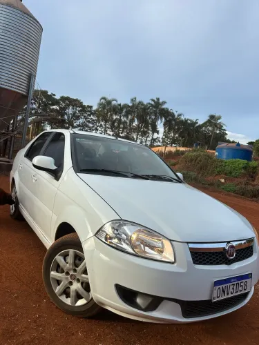 Fiat Siena EL 1.4 MPI Fire Flex 8V 4P 2015