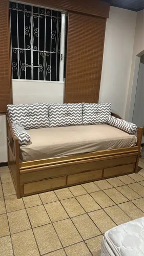 Móveis semi-novos