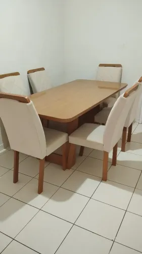 Vendo conjunto mesa de jantar 6 lugares!