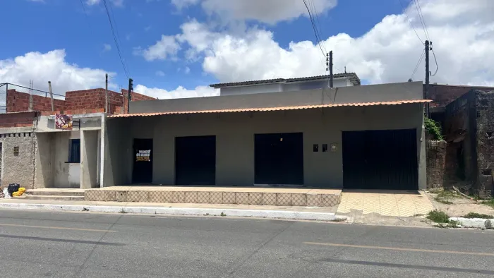 Alugo pontos comerciais na principal do Village 1