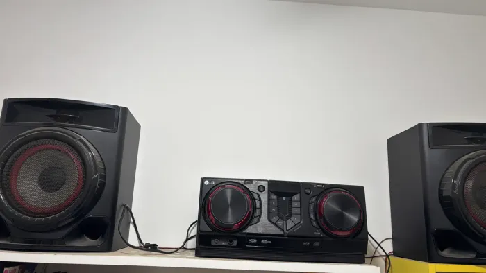 Mini System LG CJ44