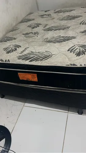 Vendo cama box conjugado