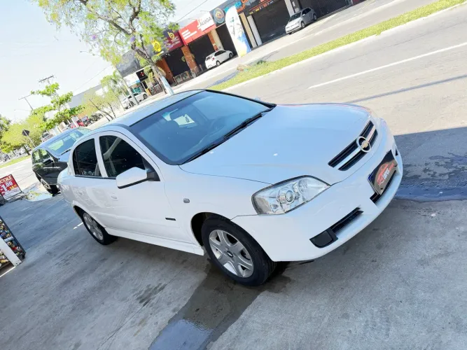 Chevrolet Astra Sed. Advant. 2.0 8V MPFI Flexp. 4P 2007