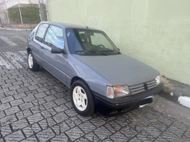 Peugeot 205 Xsi/ Junior 1.4 3P 1995