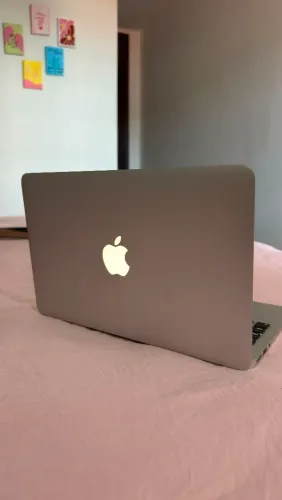 MacBook Air 11" Early 2015