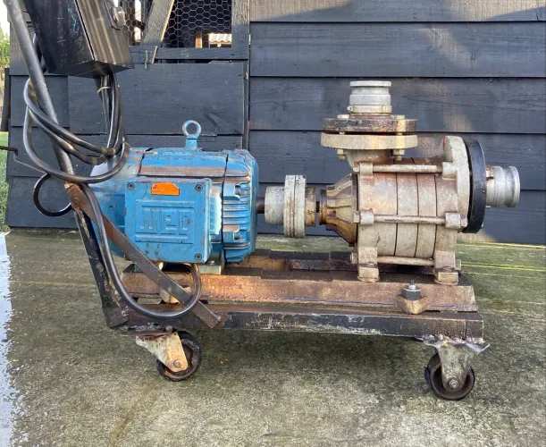Motobomba / 7,5 Cv Trifásico 