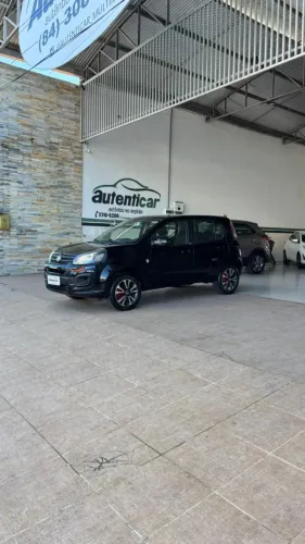 Fiat Uno Attractive 1.0 EVO Fire Flex 8V 5P 2021