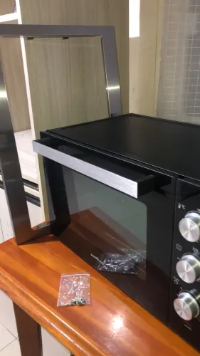 Forno Elétrico Britânia de Embutir 47L Preto BFE47P 220V