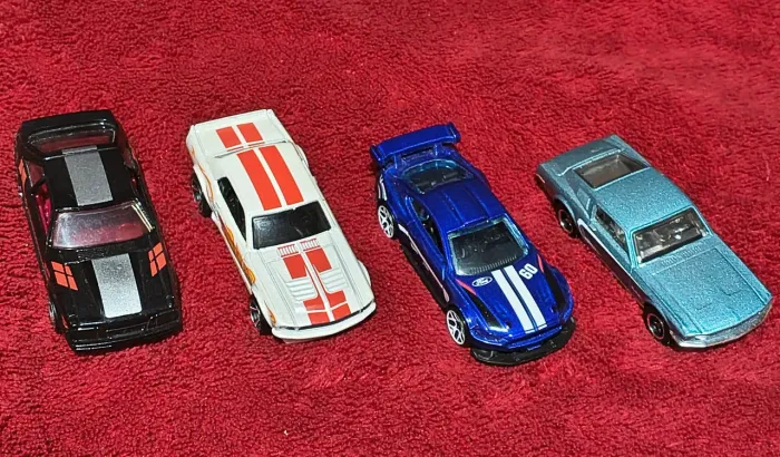 Hot Wheels Mustangs