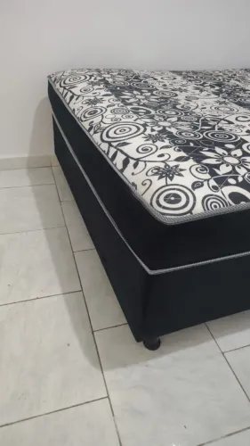 Vendo colchão usado barato