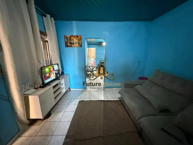 (Não dá financiamento) - Casa com 1 dormitório à venda, 85 m² por R$ 230.000 - Padroeira -