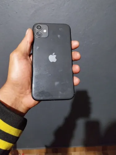 Iphone 11 quebrado
