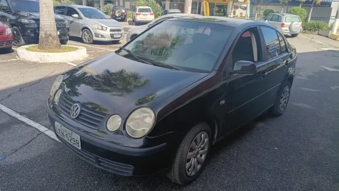 Volkswagen Polo Sedan 1.6 MI Total Flex 8V 4P 2005