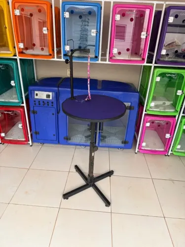 Mesa de tosa giratoria Sergio Jullisante