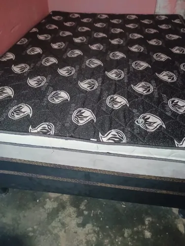 Cama box casal