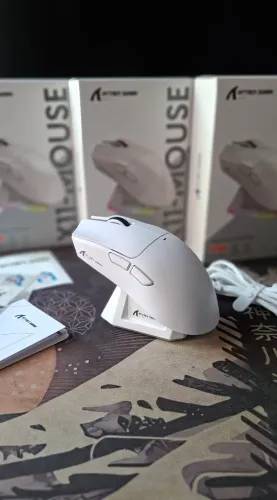 Mouse Gamer Attack Shark x11 sem fio Branco [NOVO]