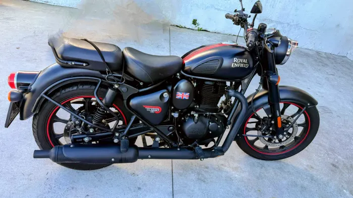 Royal Enfield Classic Dark - 350cc