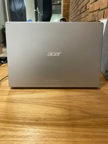 Notebook Acer Aspire 5 Ryzen 7 - 8 GB RAM (Usado)