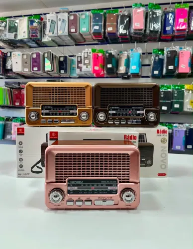 Rádio com carregamento solar