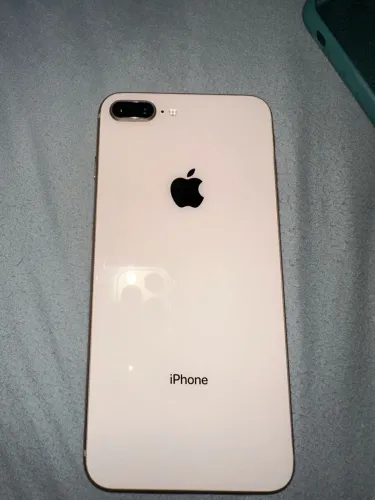 iPhone 8 Plus