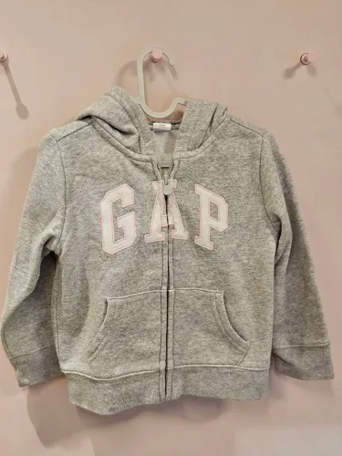 Moletom GAP flanelado cinza com capuz tamanho 3 - pouco uso