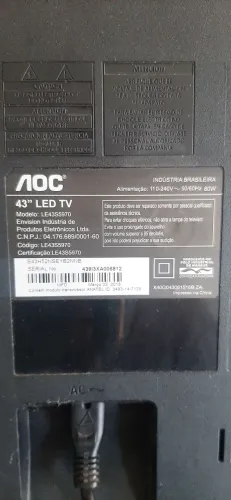 Vendo está tv aoc 43 pol. Com problemas na imagem é smart.