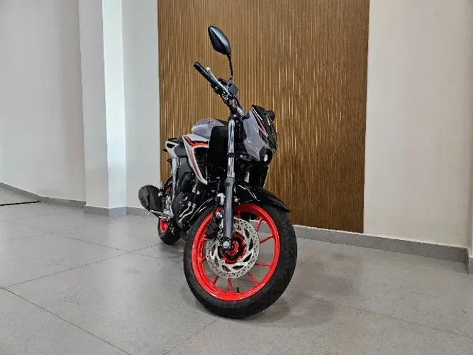 FAZER 250CC
