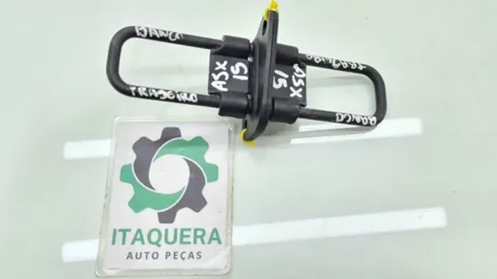 Par Trava Banco Traseiro Mitsubishi Asx Ano 2015