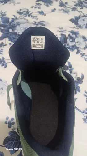 Tenis asics tamanho 43...150 reais buscar em taguatinga norte