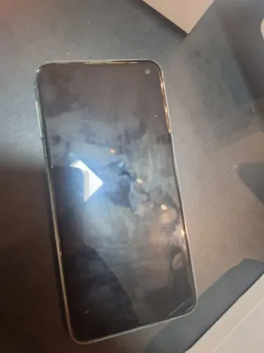 Samsung s10 e