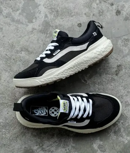 TÊNIS VANS ULTRARANGE V3