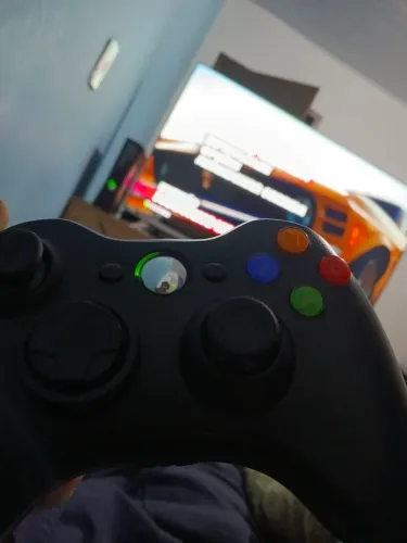 Xbox 360 mais um controle e mais 9 jogos