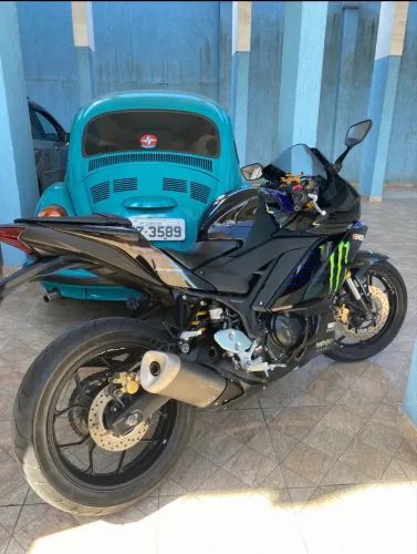 Yamaha YZF-R3 2023 - Impecável e Pronta para Rodar!