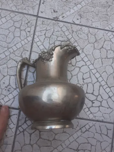 Jarra em cobre estado razoável